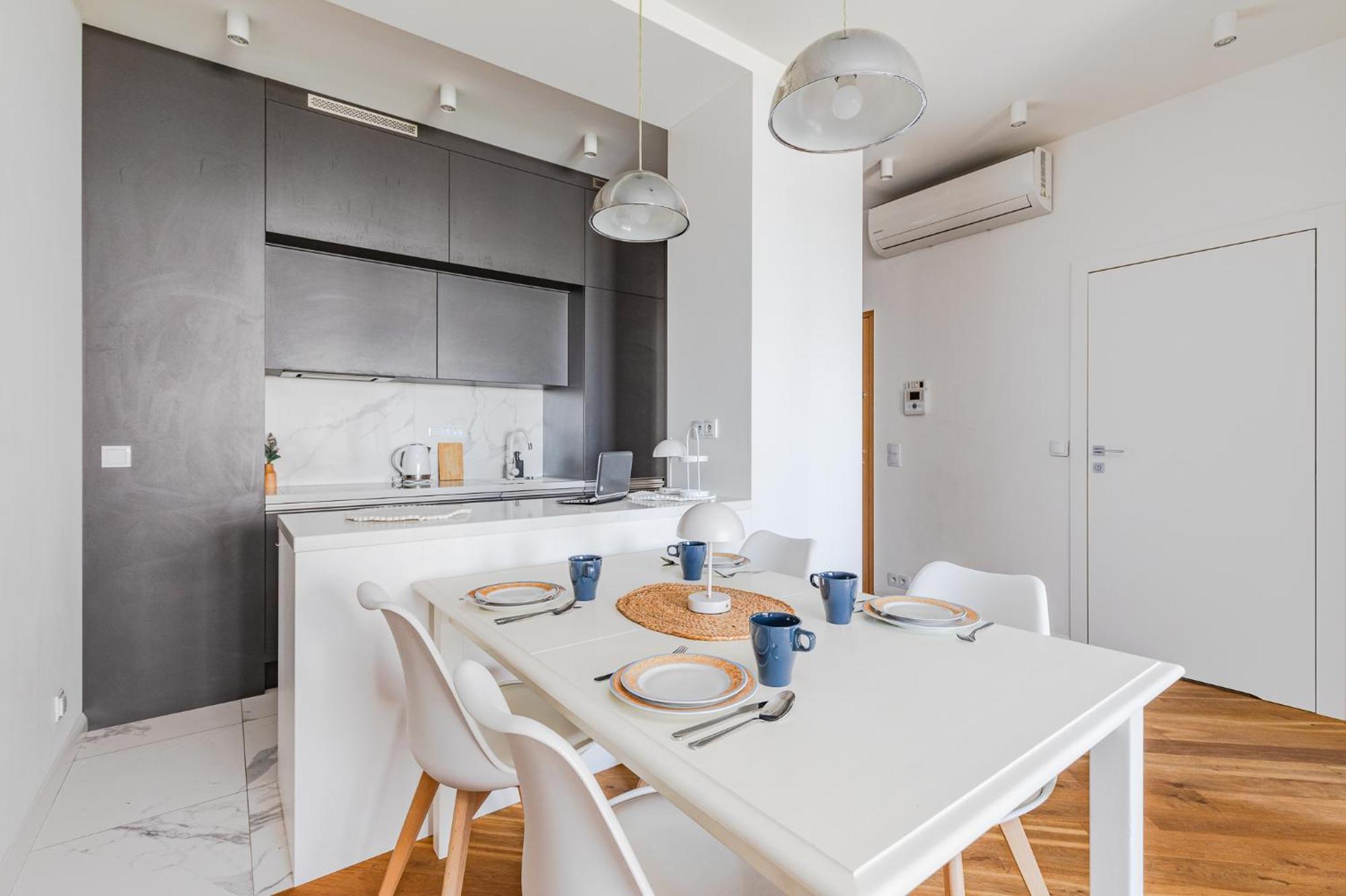 Superapart Kolejowa 49A Varşovia Exterior foto